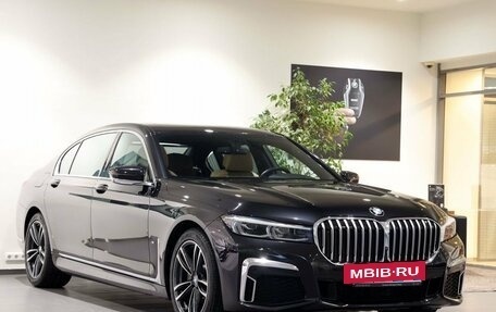 BMW 7 серия, 2019 год, 8 290 000 рублей, 3 фотография