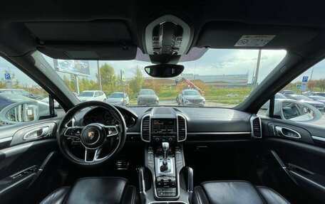 Porsche Cayenne III, 2016 год, 4 750 000 рублей, 16 фотография