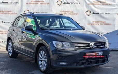 Volkswagen Tiguan II, 2018 год, 1 940 000 рублей, 5 фотография