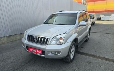 Toyota Land Cruiser Prado 120 рестайлинг, 2003 год, 1 630 000 рублей, 1 фотография