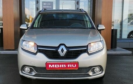 Renault Logan II, 2015 год, 545 000 рублей, 1 фотография