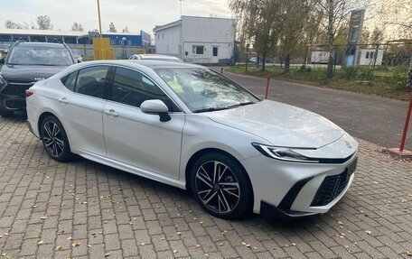 Toyota Camry, 2024 год, 4 650 000 рублей, 2 фотография