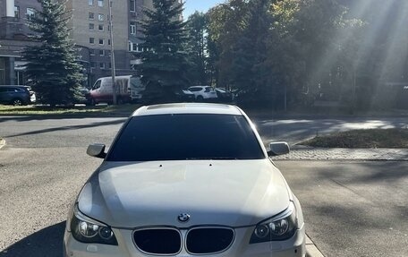 BMW 5 серия, 2004 год, 765 000 рублей, 1 фотография