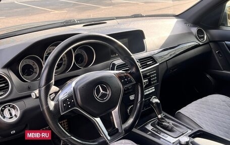 Mercedes-Benz C-Класс, 2013 год, 1 650 000 рублей, 4 фотография