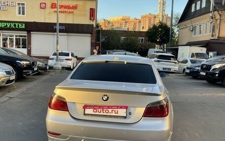 BMW 5 серия, 2004 год, 765 000 рублей, 21 фотография