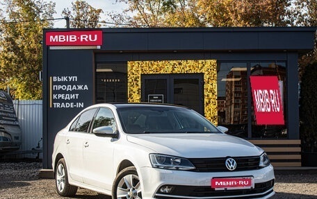 Volkswagen Jetta VI, 2015 год, 1 348 000 рублей, 2 фотография