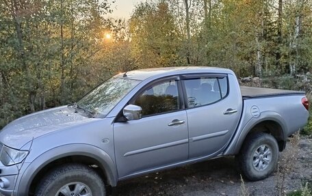 Mitsubishi L200 IV рестайлинг, 2011 год, 1 350 000 рублей, 1 фотография