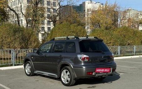 Mitsubishi Outlander III рестайлинг 3, 2005 год, 1 200 000 рублей, 4 фотография