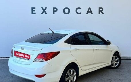 Hyundai Solaris II рестайлинг, 2013 год, 990 000 рублей, 5 фотография