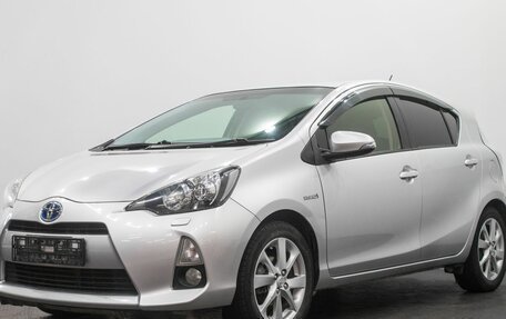 Toyota Aqua I, 2014 год, 1 069 000 рублей, 1 фотография