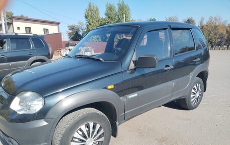 Chevrolet Niva I рестайлинг, 2010 год, 459 000 рублей, 4 фотография