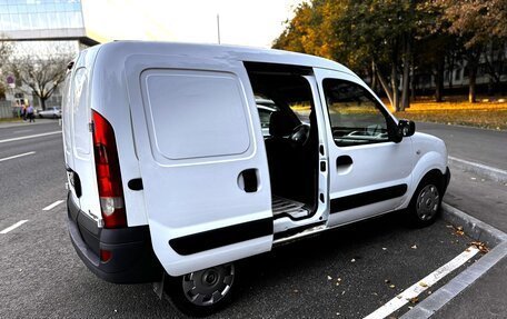 Renault Kangoo II рестайлинг, 2008 год, 450 000 рублей, 3 фотография