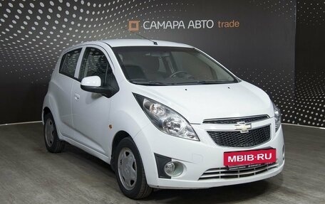 Chevrolet Spark III, 2012 год, 672 000 рублей, 3 фотография