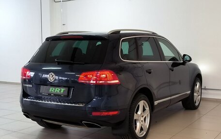 Volkswagen Touareg III, 2013 год, 2 449 000 рублей, 4 фотография