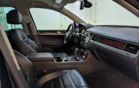 Volkswagen Touareg III, 2013 год, 2 449 000 рублей, 9 фотография