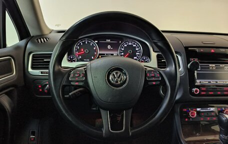 Volkswagen Touareg III, 2013 год, 2 449 000 рублей, 13 фотография