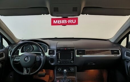 Volkswagen Touareg III, 2013 год, 2 449 000 рублей, 8 фотография