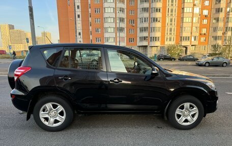 Toyota RAV4, 2011 год, 1 850 000 рублей, 4 фотография