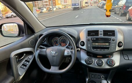 Toyota RAV4, 2011 год, 1 850 000 рублей, 12 фотография