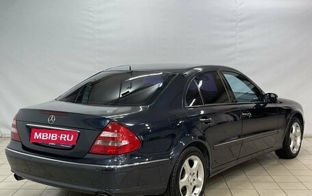 Mercedes-Benz E-Класс, 2005 год, 760 000 рублей, 4 фотография