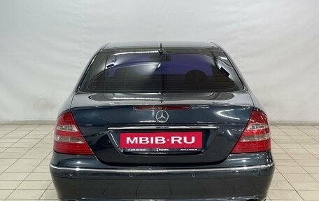 Mercedes-Benz E-Класс, 2005 год, 760 000 рублей, 6 фотография