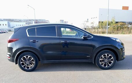 KIA Sportage IV рестайлинг, 2021 год, 2 999 000 рублей, 4 фотография