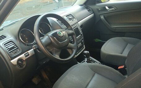 Skoda Yeti I рестайлинг, 2013 год, 1 000 000 рублей, 4 фотография