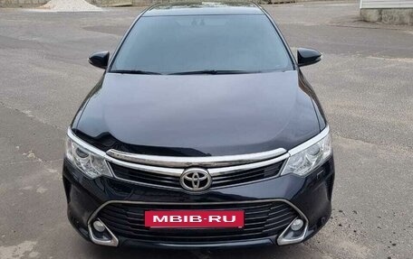 Toyota Camry, 2015 год, 2 470 000 рублей, 2 фотография