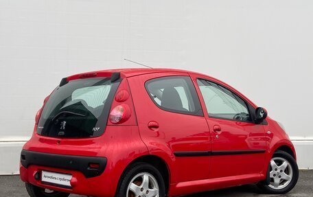 Peugeot 107 I рестайлинг, 2007 год, 365 700 рублей, 2 фотография