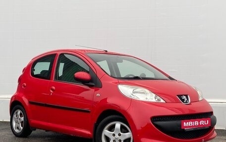 Peugeot 107 I рестайлинг, 2007 год, 365 700 рублей, 3 фотография