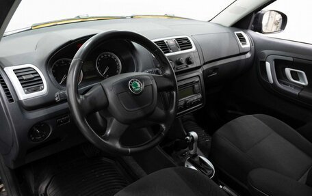 Skoda Fabia II, 2009 год, 648 000 рублей, 7 фотография