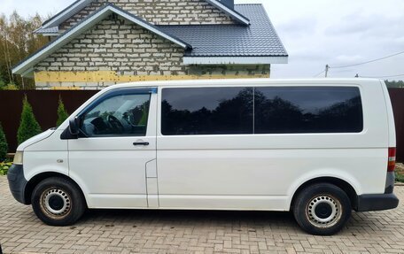 Volkswagen Transporter T5 рестайлинг, 2008 год, 1 000 000 рублей, 1 фотография