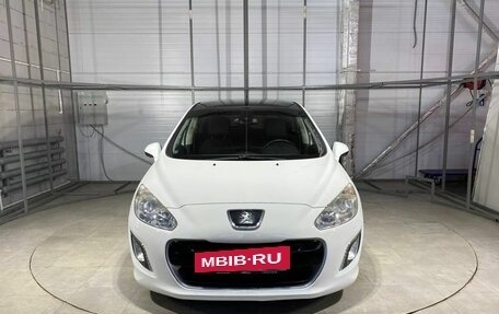 Peugeot 308 II, 2011 год, 649 000 рублей, 2 фотография