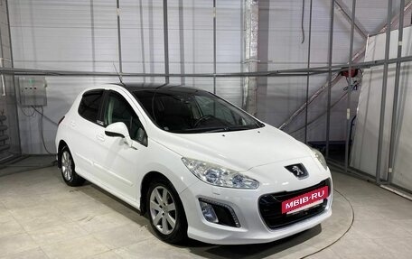 Peugeot 308 II, 2011 год, 649 000 рублей, 3 фотография