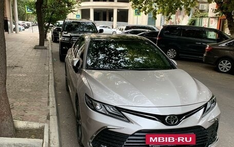 Toyota Camry, 2022 год, 3 600 000 рублей, 8 фотография