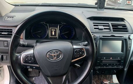 Toyota Camry, 2016 год, 2 100 000 рублей, 3 фотография