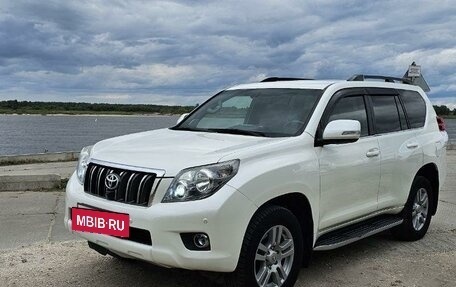 Toyota Land Cruiser Prado 150 рестайлинг 2, 2011 год, 3 300 000 рублей, 7 фотография