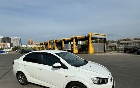 Chevrolet Aveo III, 2013 год, 600 000 рублей, 2 фотография