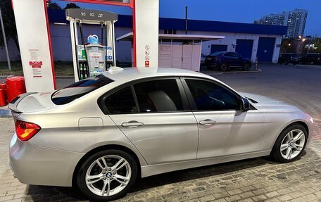 BMW 3 серия, 2013 год, 1 850 000 рублей, 5 фотография