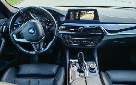 BMW 5 серия, 2018 год, 3 431 000 рублей, 16 фотография