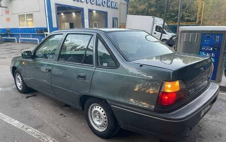 Daewoo Nexia I рестайлинг, 1997 год, 137 000 рублей, 8 фотография