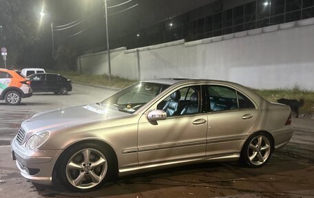 Mercedes-Benz C-Класс, 2004 год, 1 280 000 рублей, 7 фотография