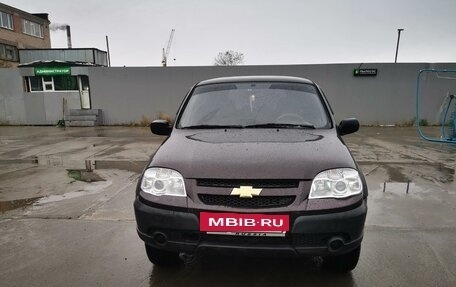 Chevrolet Niva I рестайлинг, 2011 год, 550 000 рублей, 5 фотография