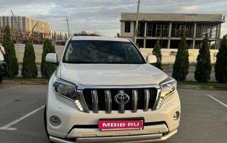 Toyota Land Cruiser Prado 150 рестайлинг 2, 2015 год, 4 150 000 рублей, 6 фотография