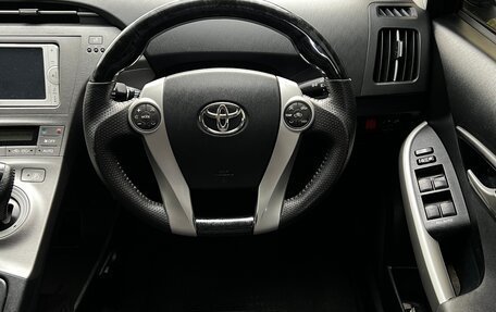 Toyota Prius, 2013 год, 1 550 000 рублей, 19 фотография