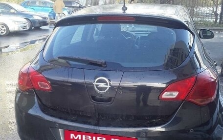 Opel Astra J, 2011 год, 650 000 рублей, 9 фотография