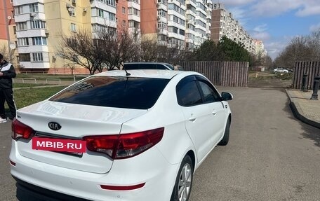 KIA Rio III рестайлинг, 2016 год, 1 100 000 рублей, 23 фотография