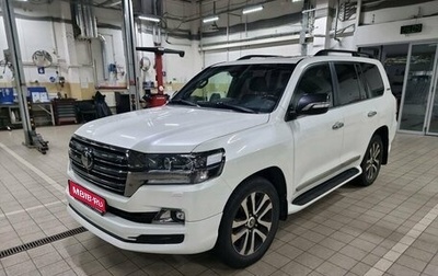 Toyota Land Cruiser 200, 2017 год, 6 490 000 рублей, 1 фотография