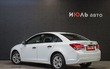 Chevrolet Cruze II, 2013 год, 1 095 000 рублей, 4 фотография