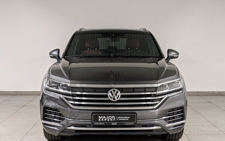 Volkswagen Touareg III, 2020 год, 5 650 000 рублей, 2 фотография